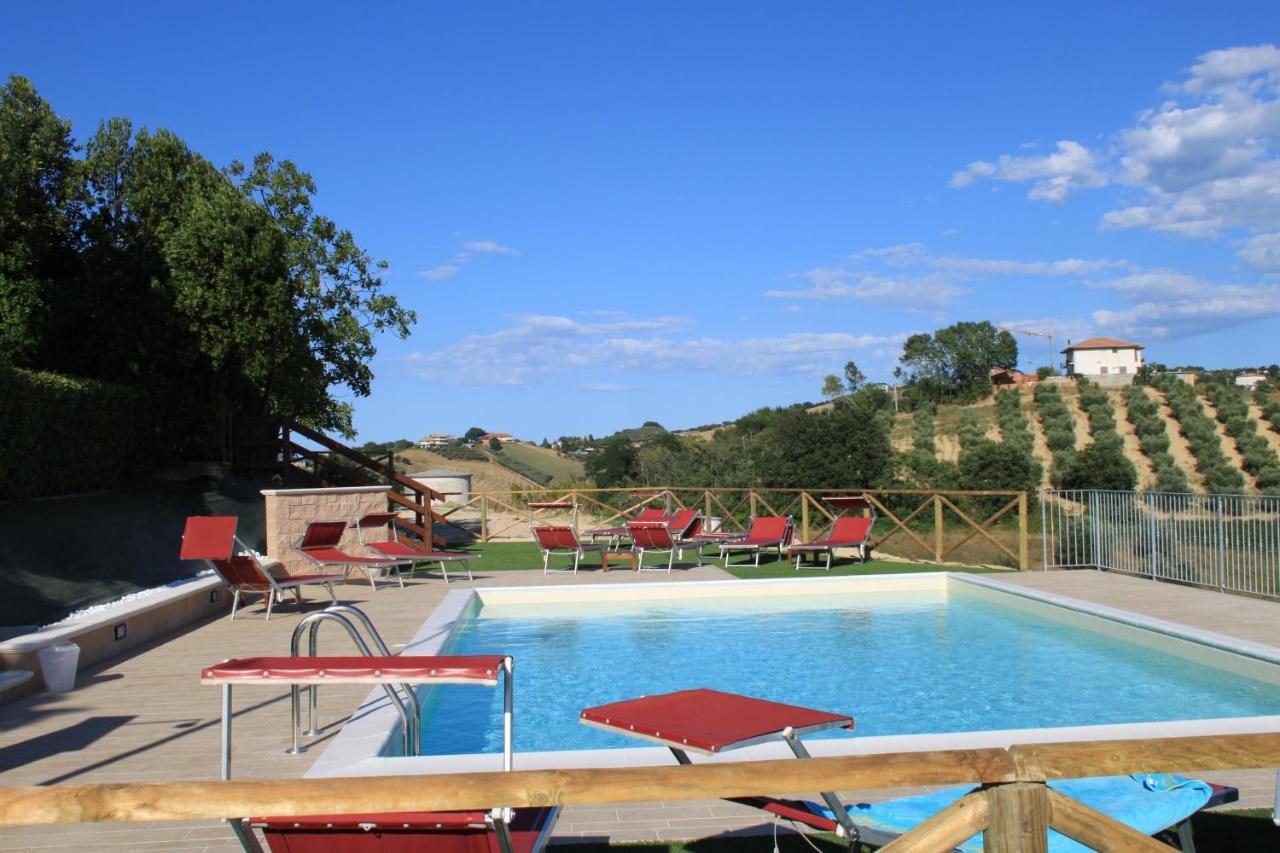 Pensjonat Country-House Pecora Nera Mosciano SantʼAngelo Zewnętrze zdjęcie