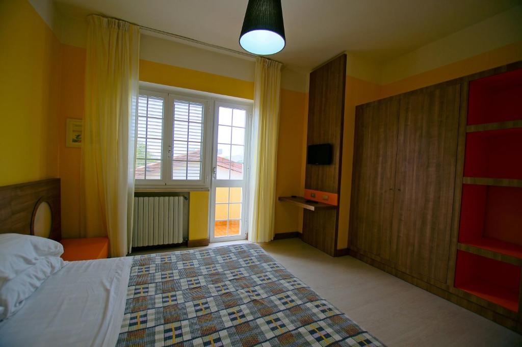 Pensjonat Country-House Pecora Nera Mosciano SantʼAngelo Pokój zdjęcie